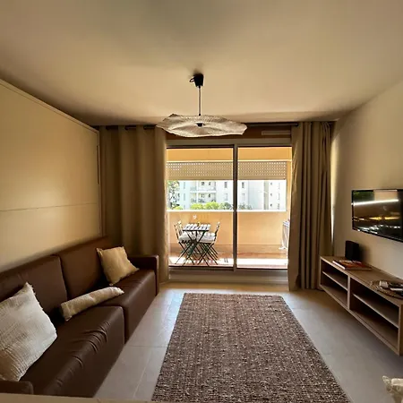 아파트 Studio Cosy Port De Hyeres Plage Et Piscine *